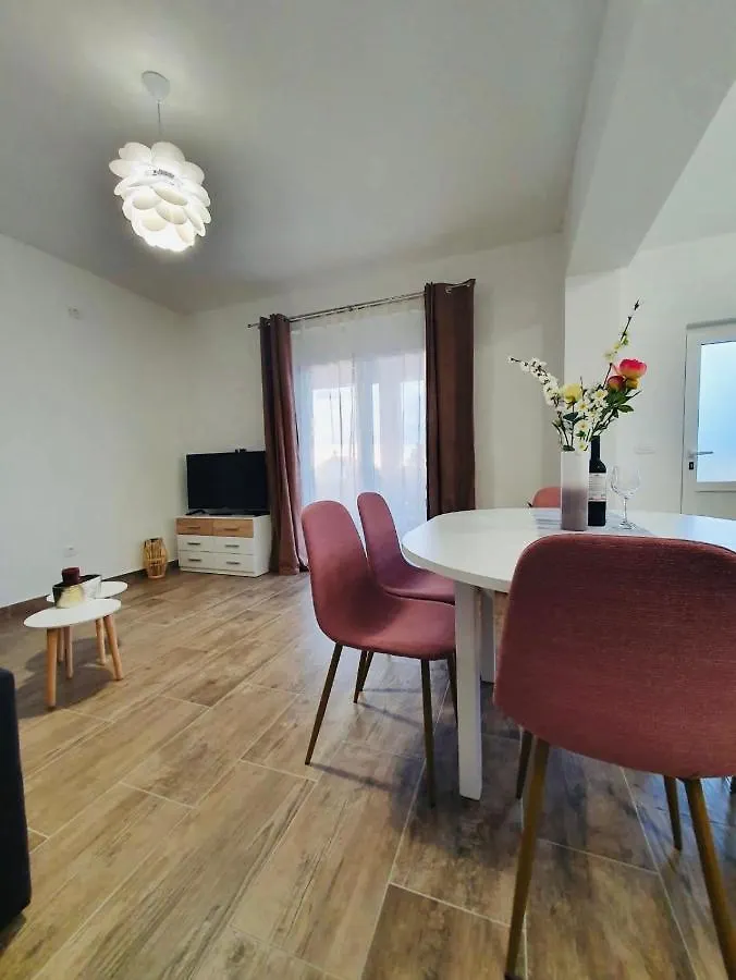 Apartament Apartman Skolj Jovici  Chorwacja